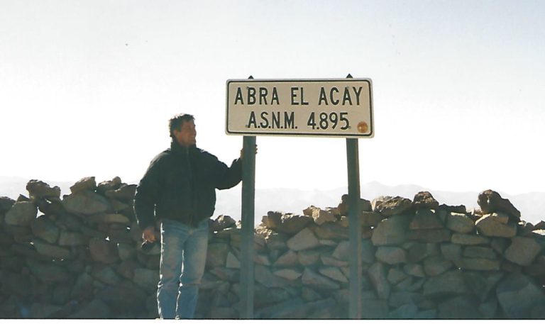 “Entre Cardones y Encantos: Un Viaje Inolvidable por el Norte Argentino”